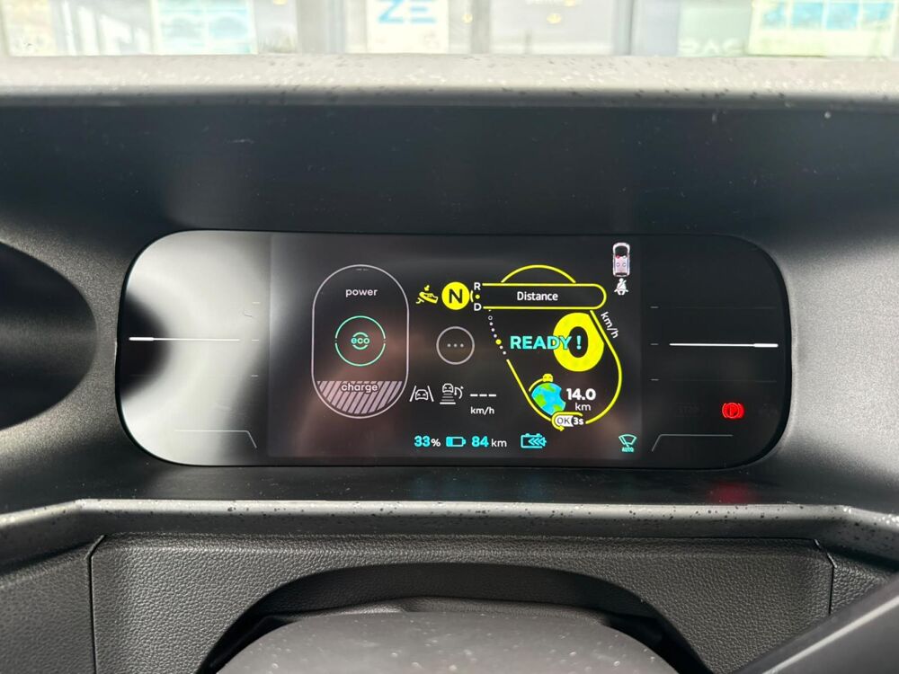 Twingo E-Tech Autonomie Urbaine 80 Techno a partir de 140 euros / m 2026 occasion 31660 Bessi&egrave;res