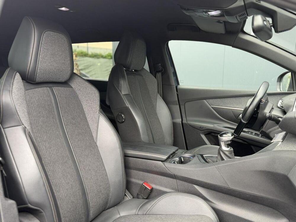 5008 1.5 BlueHDi 130 GT Line 7 places, avec Apple Car Play et Cam 2019 occasion 35300 Foug&egrave;res