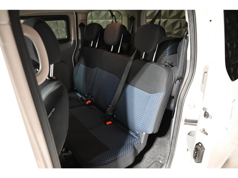 200 1.5 dCi - 110 7pl EVALIA Connect Edition 2014 occasion 77100 Meaux