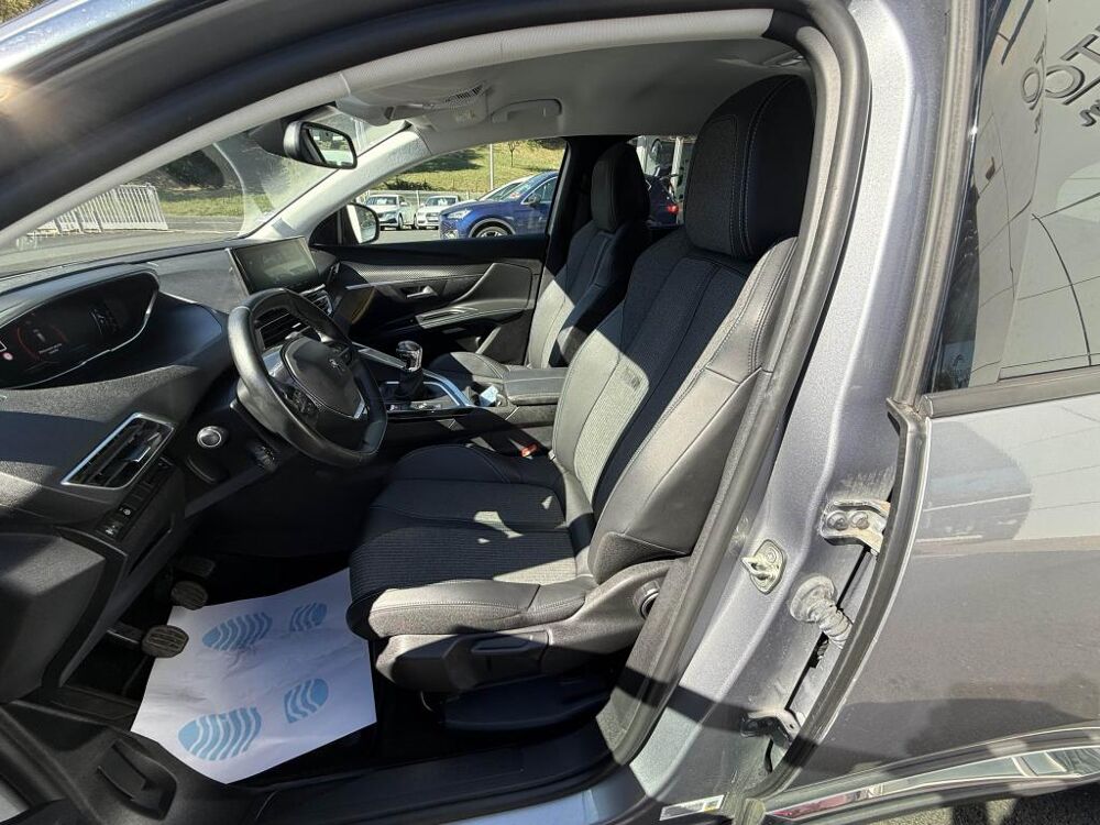 5008 1.5 BlueHDi S&S - 130ch 7pl Allure GPS + CAMERA AR + CARPLAY 2022 occasion 19100 Brive-la-Gaillarde
