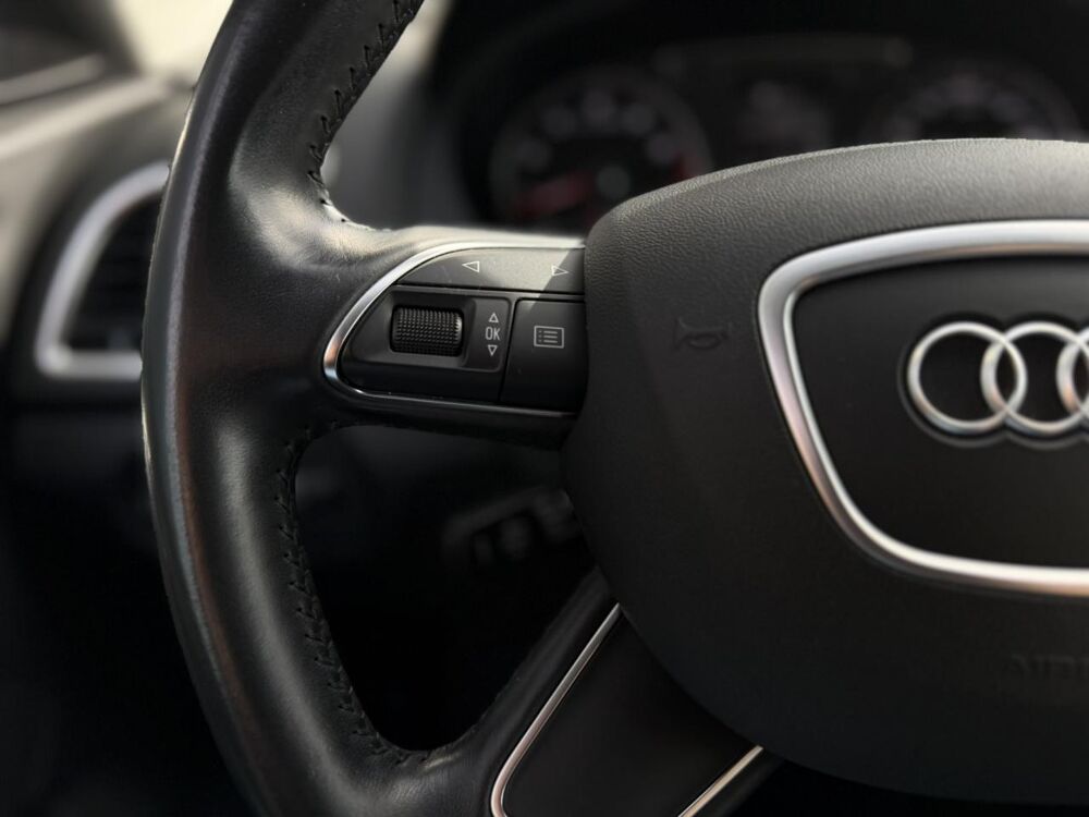 Q3 2.0 TFSI 220 Quattro S-Tronic Ambiente 2015 occasion 35300 Foug&egrave;res