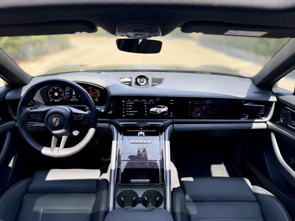 Panamera 4 E-HYBRID - 2.9i V6 - PDK - CHRONO - TOIT - PSE - ACTIVE RI 2024 occasion 13760 Saint-Cannat