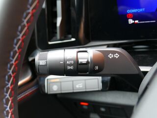 Rafale E-TECH HYBRID 200 ESPRIT ALPINE - BVA + TOIT SOLARBAY 2026 occasion 77090 Coll&eacute;gien