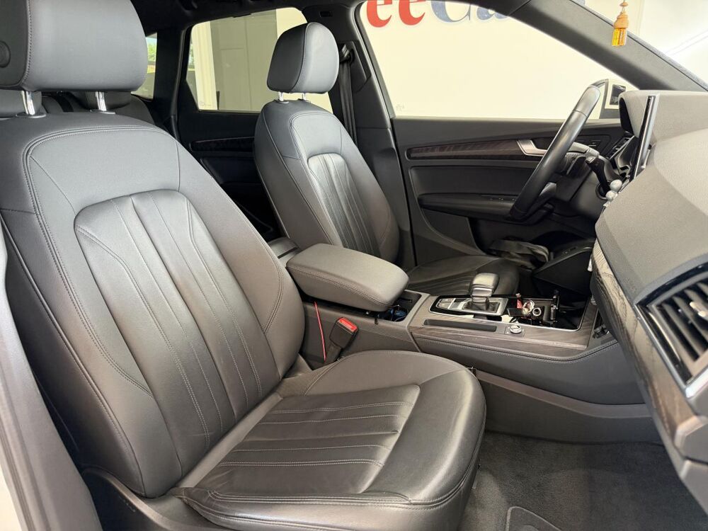 Q5 2.0 35 TDI 165CH MHEV HYBRID AVUS S-TRONIC BVA GARANTIE 12 M 2021 occasion 16000 Angoul&ecirc;me