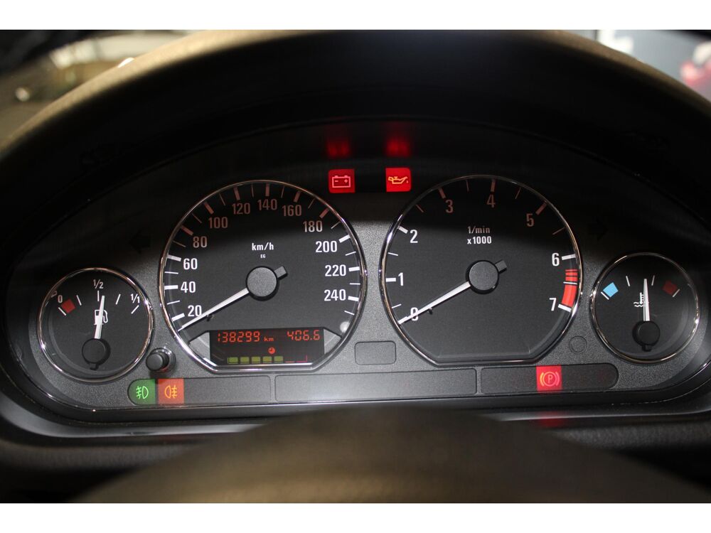 Z3 Roadster 2.8i - 192 - Pack M - Ch&acirc;ssis Sport M - Si&egrave;ges Cha 1999 occasion 59493 Villeneuve-d'Ascq