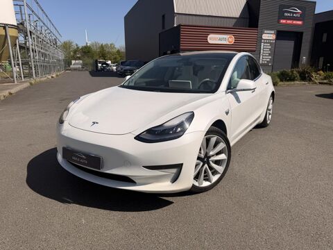 Annonce voiture Tesla Model 3 28090 €