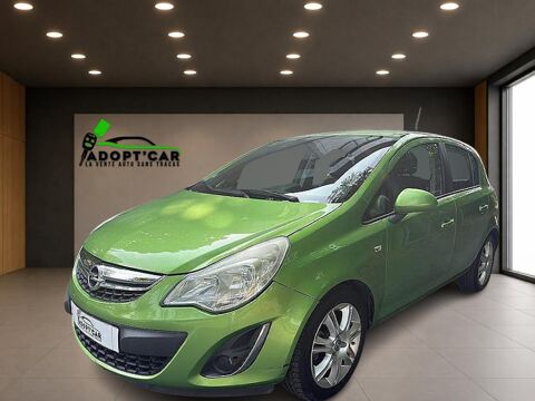 Opel Corsa 1.4i Twinport - BVA D BERLINE Cosmo PHASE 2 2011 occasion Lognes 77185