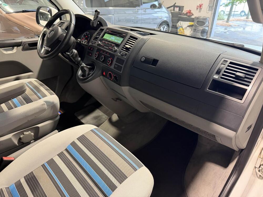 MULTIVAN T5 2.0 TDI 140 BEACH EDITION 2013 occasion 26000 VALENCE