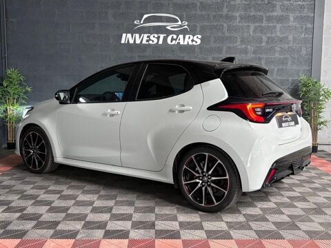 Yaris 1.5 VVTI 116h BV e-CVT (MY22) GR Sport - GARANTIE 6 MOIS MIN 2023 occasion 33700 M&eacute;rignac