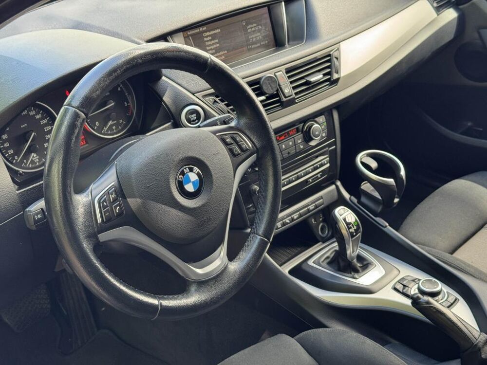 X1 sDrive 18d E84 LCI Lounge PHASE 2 2012 occasion 77185 Lognes