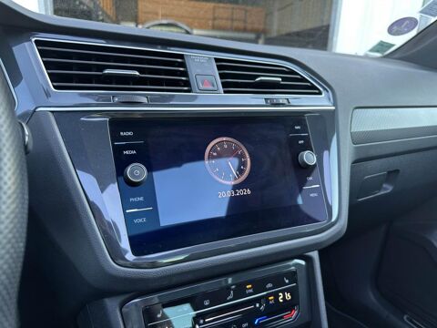 Tiguan R 320 CH 2.0 TSI- BV DSG 7 4Motion - TOIT - HK - CAMERA - CA 2021 occasion 13760 Saint-Cannat