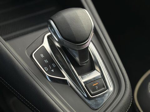 Symbioz E-Tech Full Hybrid 145 Iconic avec Cam&eacute;ra 360&deg;, et Hayon mai 2025 occasion 35300 Foug&egrave;res