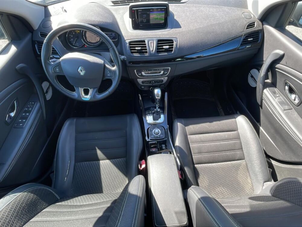 M&eacute;gane III Estate 1.5 dci 110 bose edc 2015 occasion 33127 Saint-Jean-d'Illac