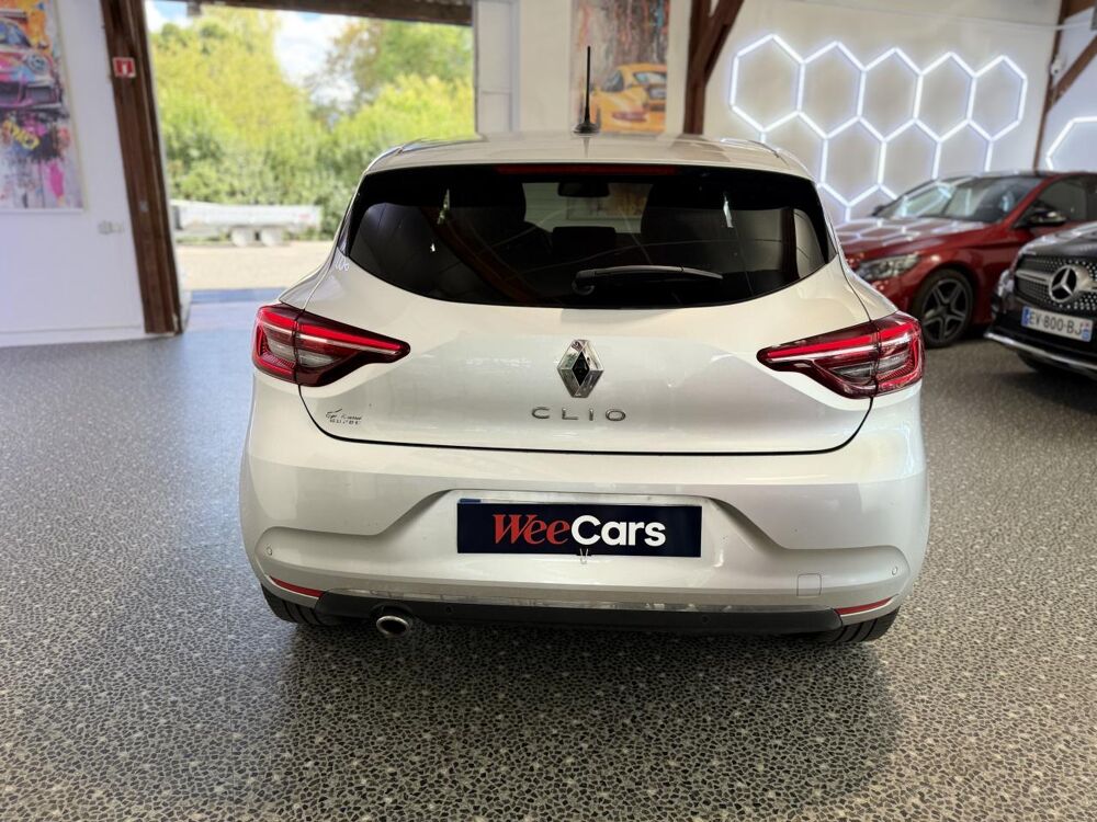 Clio 1.5 BLUEDCI 115CH INTENS GARANTIE 12 MOIS 2019 occasion 16000 Angoul&ecirc;me