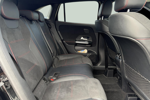 Classe GLA Mercedes 200 AMG Line 163 ch BV 7G-DCT Toit pano Cam&eacute;ra 2022 occasion 78760 Jouars-Pontchartrain