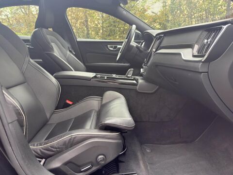 S60 T6 AWD 253 + 87ch R-Design Geartronic 8 2021 occasion 77185 Lognes