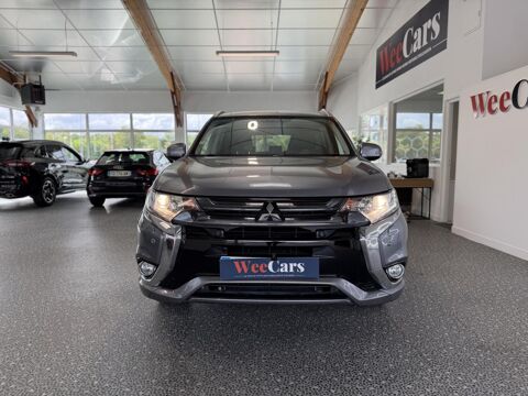 Outlander 2.0 203H 120CH PHEV HYBRID INTENSE STYLE 4WD BVA GARANTIE 12 2016 occasion 16000 Angoul&ecirc;me