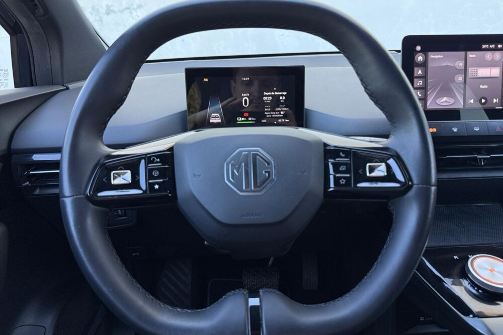 MG4 EV 64KWH 150KW 204CH 2WD LUXURY 2023 occasion 38550 Clonas-sur-Var&egrave;ze