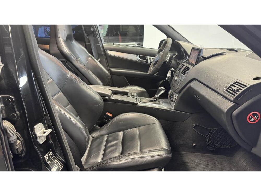Classe C 6.3 AMG W204 457 cv - 7 G-Tronic - Toit Ouvrant - Harman Kar 2009 occasion 60740 Saint-Maximin