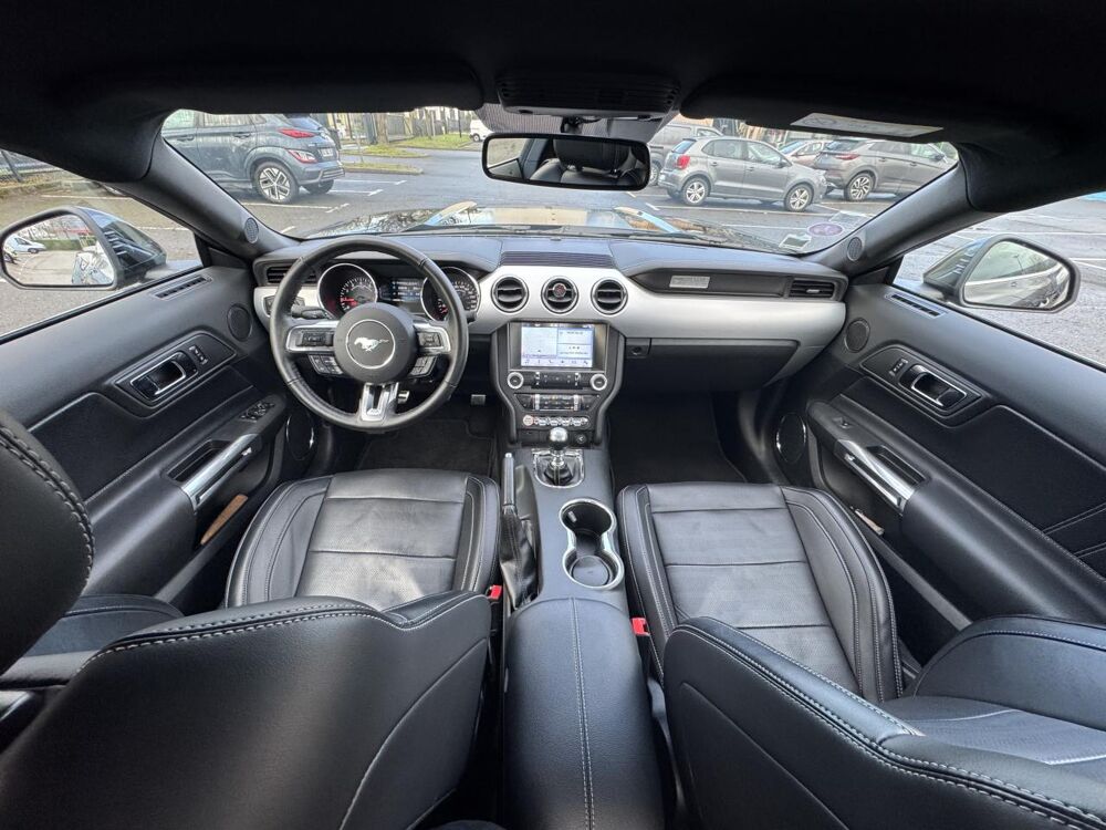 Mustang Fastback 2.3 - 317 FASTBACK COUPE 2016 occasion 77185 Lognes