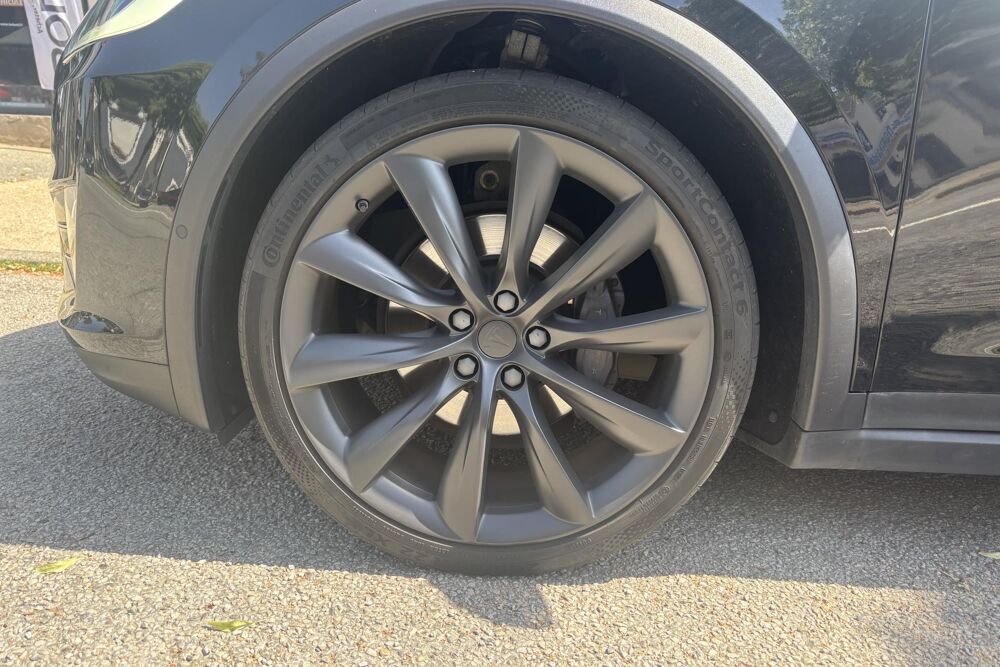 Model X 100D 525 ch- Autopilot Am&eacute;lior&eacute; - Int&eacute;rieur Cuir & Cam&eacute;ra 36 2018 occasion 78760 Jouars-Pontchartrain
