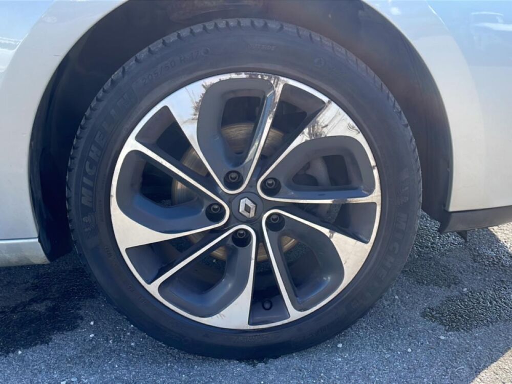 M&eacute;gane III Estate 1.5 dci 110 bose edc 2015 occasion 33127 Saint-Jean-d'Illac