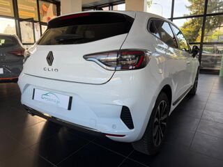 Clio 1.0 Tce - 90 V BERLINE Techno 2026 occasion 38400 Saint-Martin-d'H&egrave;res