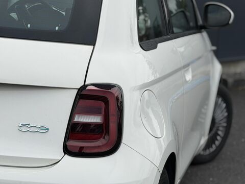 500 Electrique 118ch 42.0kWh Icone - SOH +95% 2023 occasion 35300 Foug&egrave;res