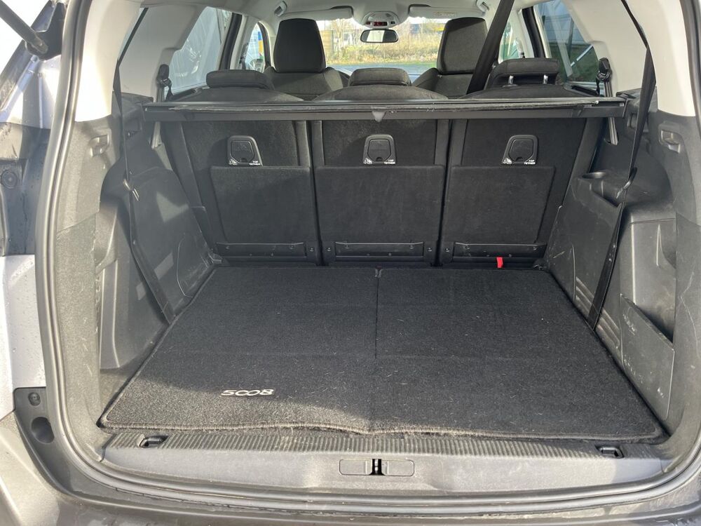 5008 PEUGEOT GENERATION-II 1.5 BLUEHDI 130 ACTIVE EAT BVA START-S 2020 occasion 02000 Laon