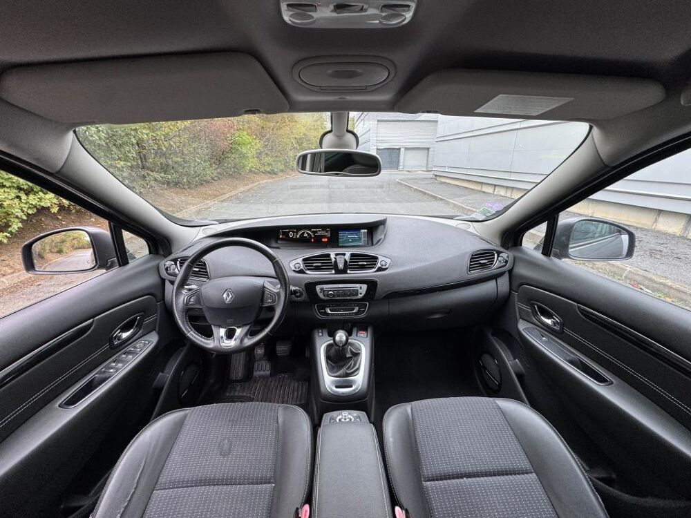 Sc&eacute;nic 1.2 Energy TCe 130 III MONOSPACE Bose PHASE 3 2013 occasion 77185 Lognes
