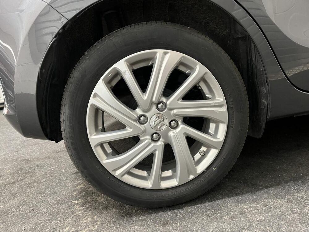 Swift SUZUKI 1.2 DUALJET 85 SHVS PRIVILEGE CVT BVA 2024 occasion 02000 Laon