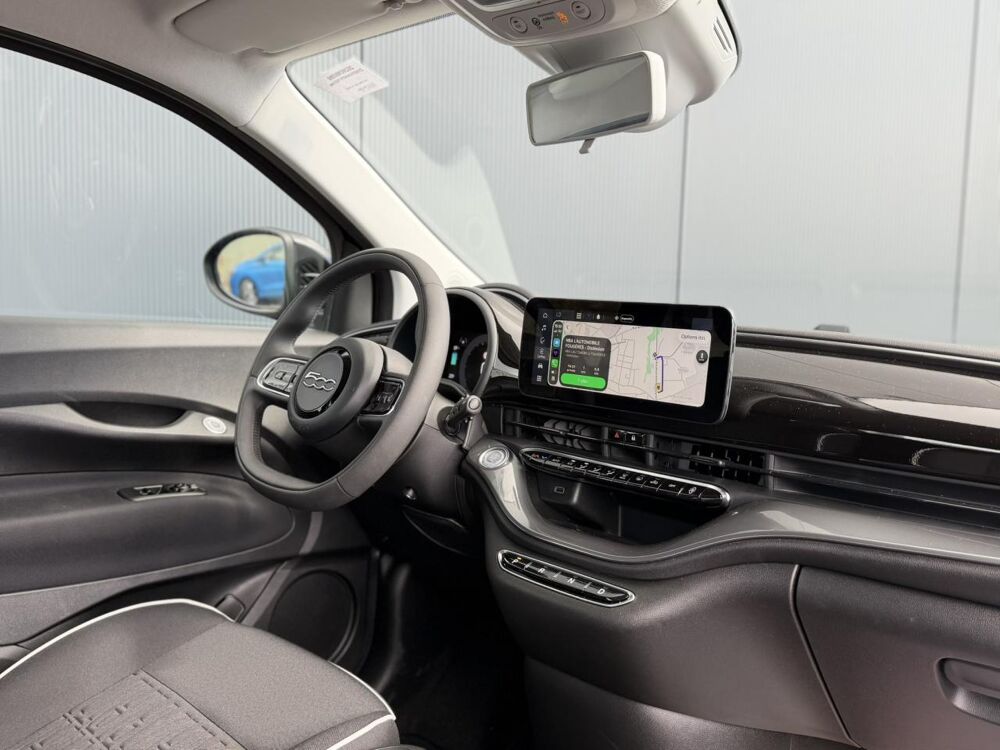 500 Electrique 118ch 42.0kWh Icone - SOH +95% 2023 occasion 35300 Foug&egrave;res