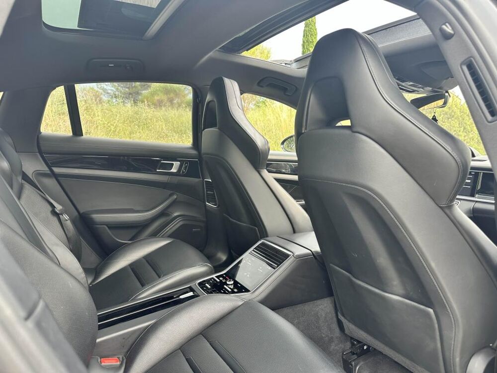 Panamera V6 4 E-HYBRID 462 PDK - TOIT PANO - ROUES ARRIERE DIRECTRICE 2017 occasion 13760 Saint-Cannat