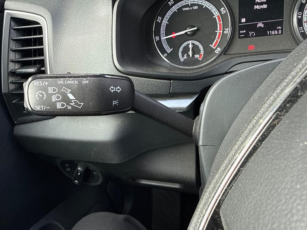 Karoq 1.0 TSI 110 Business, Cam&eacute;ra de recul, Carplay, Clim auto 2022 occasion 31660 Bessi&egrave;res