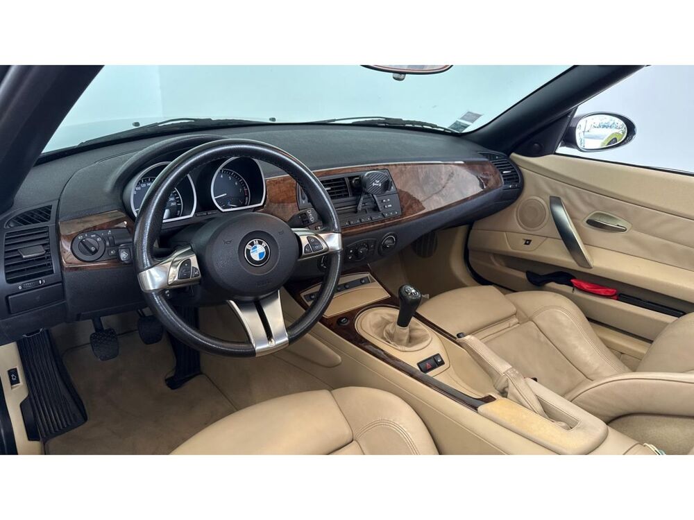Z4 Roadster 2.5si / SUIVI BMW / SIEGE CHAUFFANT / SIEGE CUIR 2006 occasion 17600 Saujon
