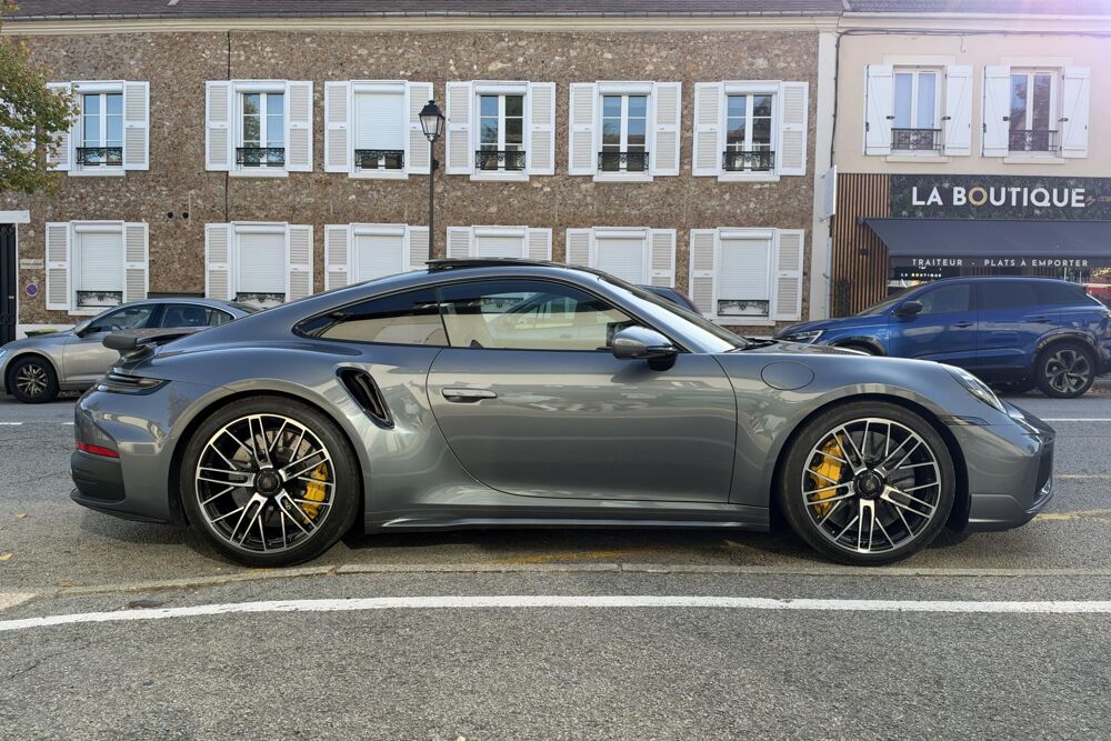 911 Porsche (992.2) Turbo S 3.6 T-Hybrid 711 ch PDK Toit ouvrant 2026 occasion 78760 Jouars-Pontchartrain