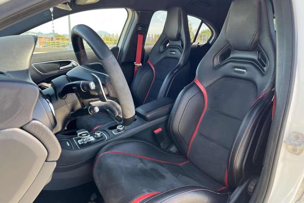Classe A A 45 - 381 ECHAPPEMENT PERFORMANCE AMG 4-Matic CARPLAY 2015 occasion 78760 Jouars-Pontchartrain