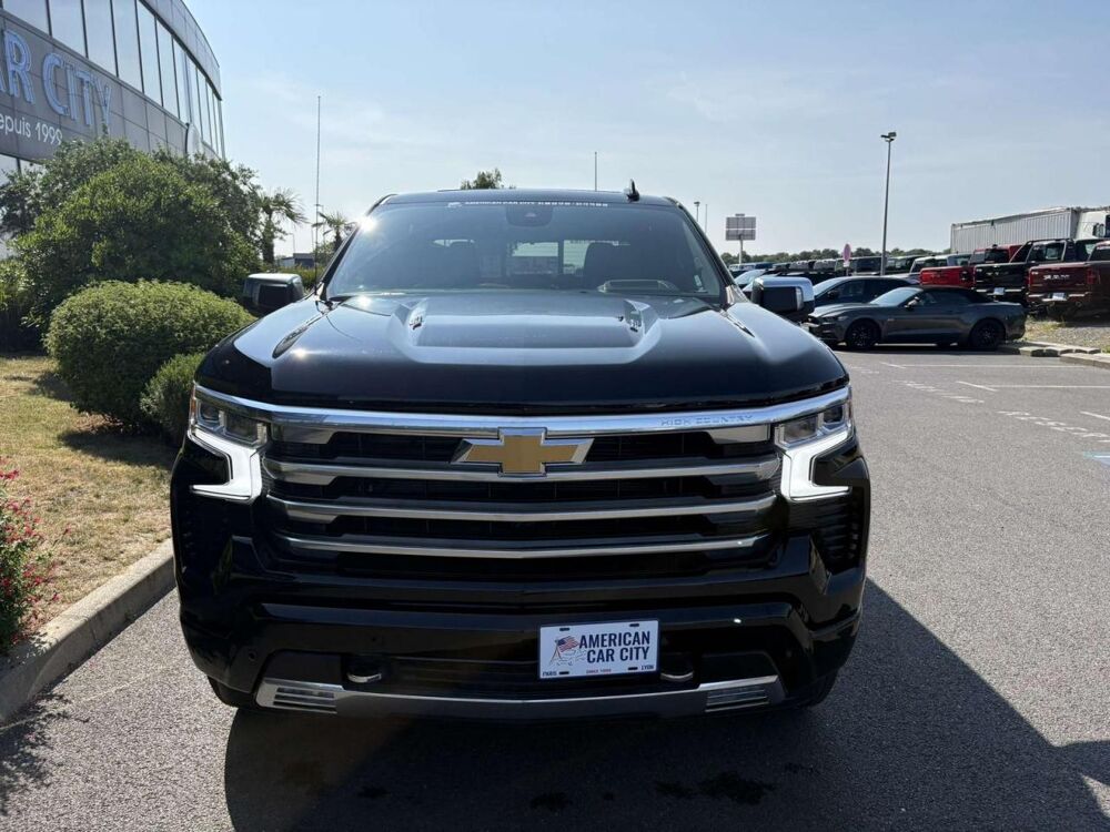 Divers Crewcab High Country V8 EcoTec 6.2L 4WD 2025 occasion 91830 Le Coudray-Montceaux