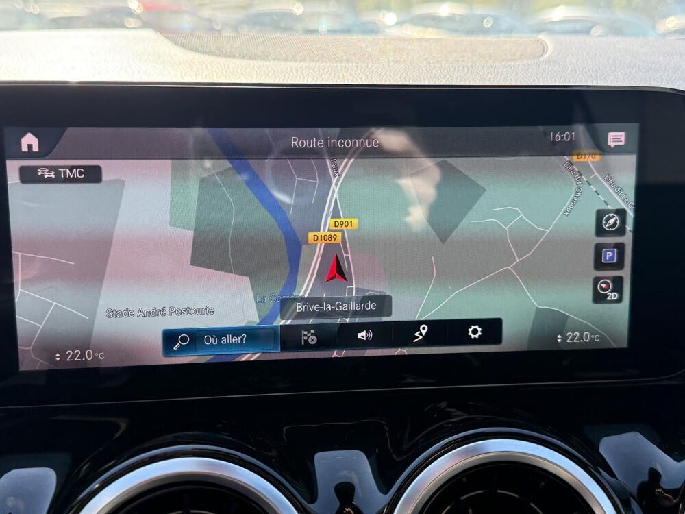 Classe GLA 200d - BV 8G-DCT - AMG Line - CAMERA AR + CARPLAY 2023 occasion 19100 Brive-la-Gaillarde