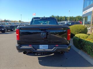 RAM 1500 CREW LIMITED NIGHT EDITION BOX HAYON MULTI V8 5,7L 2026 occasion 91830 Le Coudray-Montceaux