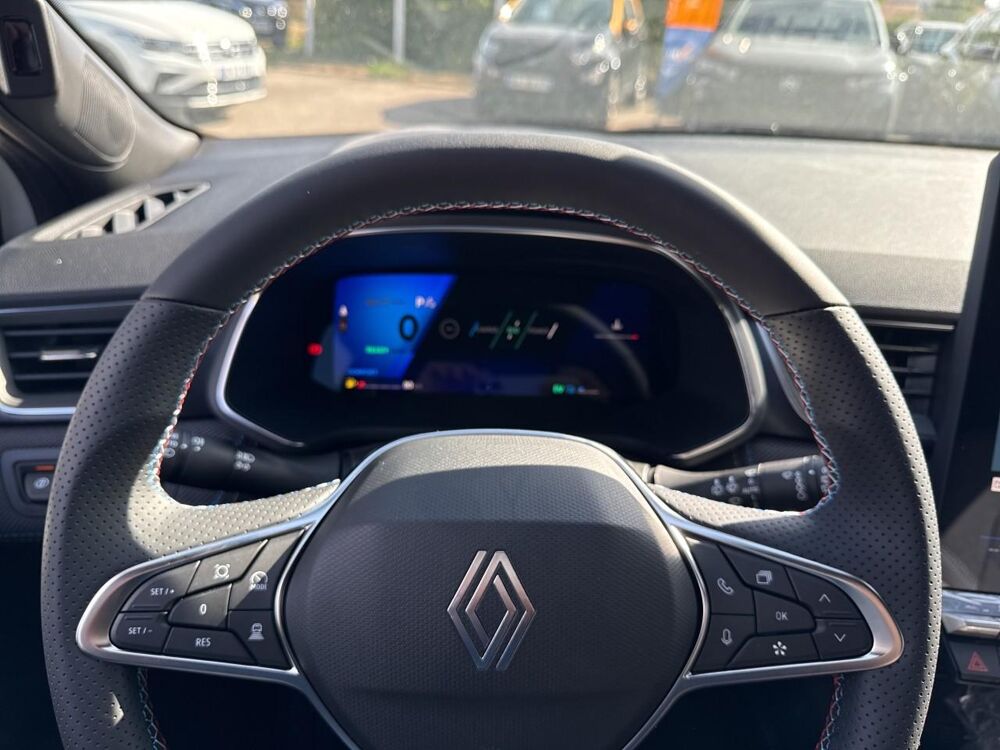 Symbioz 1.8 e-tech full hybrid 160 esprit alpine 2026 occasion 54520 Laxou