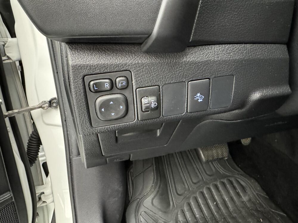 Auris Touring VVT-i - 2016 - Design - Garantie 12 mois 2016 occasion 33130 B&egrave;gles