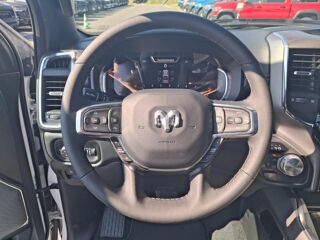 RAM 1500 CREW LAIE SPORT NIGHT EDITION AIR 2025 occasion 91830 Le Coudray-Montceaux