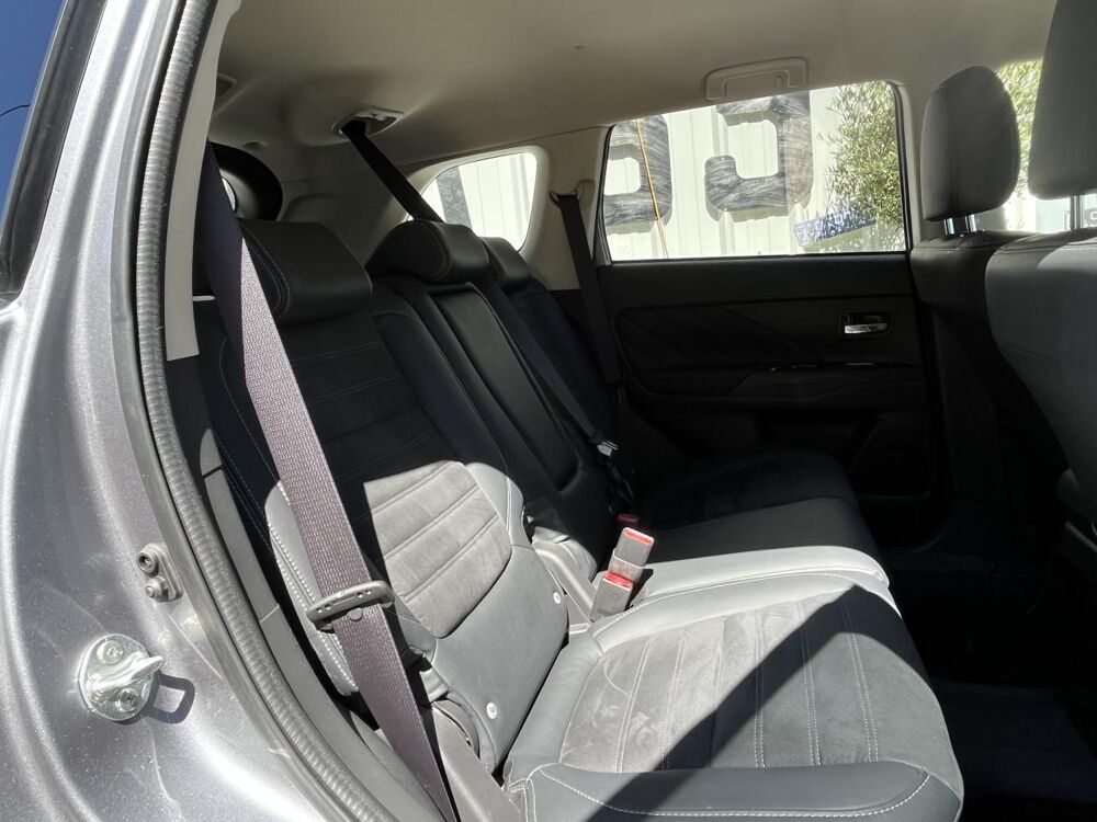 Outlander Phev 2.0 S-AWC - 200 - BVA 5pl 2013 Intense PHASE 2 2017 occasion 83490 Le Muy
