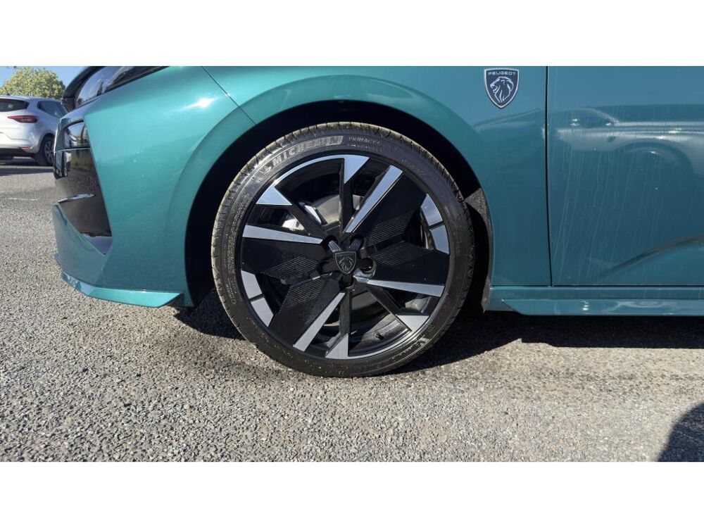 308 NOUVELLE Hybrid 145 DCS6 GT +TOIT OUVR+FOCAL+PK VISION 360 D 2026 occasion 81580 Soual