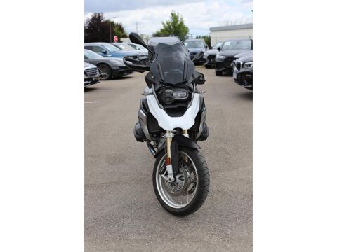 BMW 2018 occasion 60740 Saint-Maximin