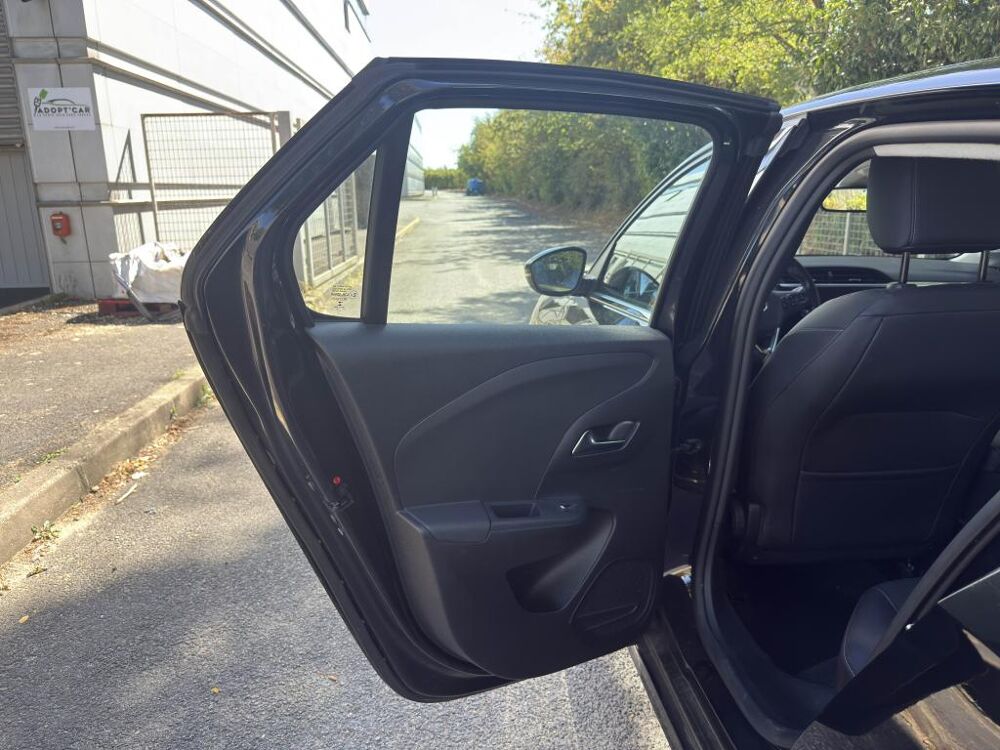Corsa 1.2i Turbo - 100 S&S F BERLINE Elegance PHASE 1 2020 occasion 77185 Lognes