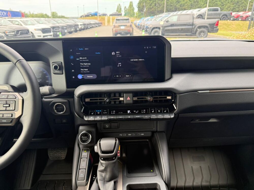 Land Cruiser PREMIUM PACKAGE 4WD WAGON HYBRID 2026 occasion 91830 Le Coudray-Montceaux