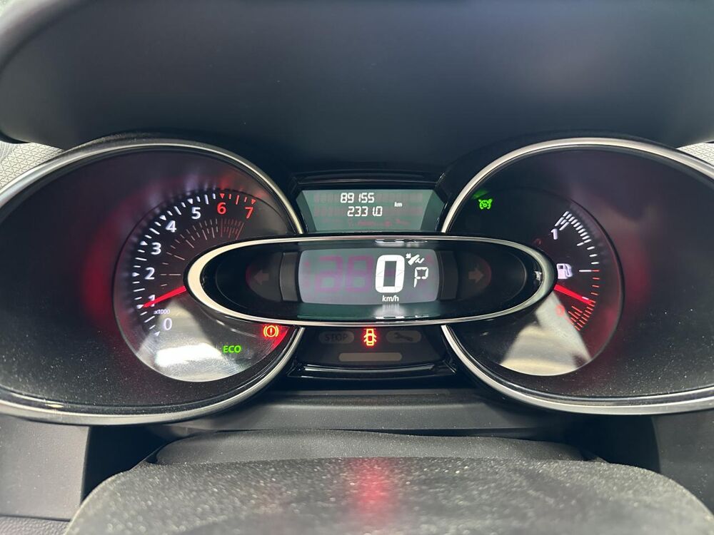 Clio 1.2 TCE 120 ENERGY EDITION ONE EDC BVA 2017 occasion 33370 Artigues-pr&egrave;s-Bordeaux