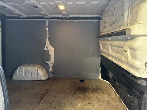 NV300 Visia 2.8t L1H1 1.6 dCi - 95 FOURGON Fourgon L1H1 PHASE 1 2016 occasion 33370 Artigues-pr&egrave;s-Bordeaux